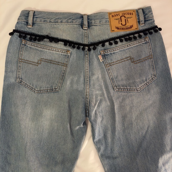 MARC JACOBS Cropped Jeans with Tassels - Picture 4 of 5